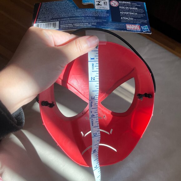 NWT Hasbro Marvel Basic Mask - Spiderman kid size - Picture 2 of 4